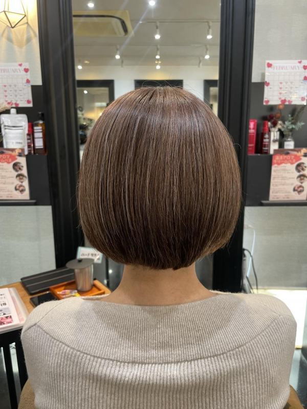 白髪を生かしたハイライトカラー