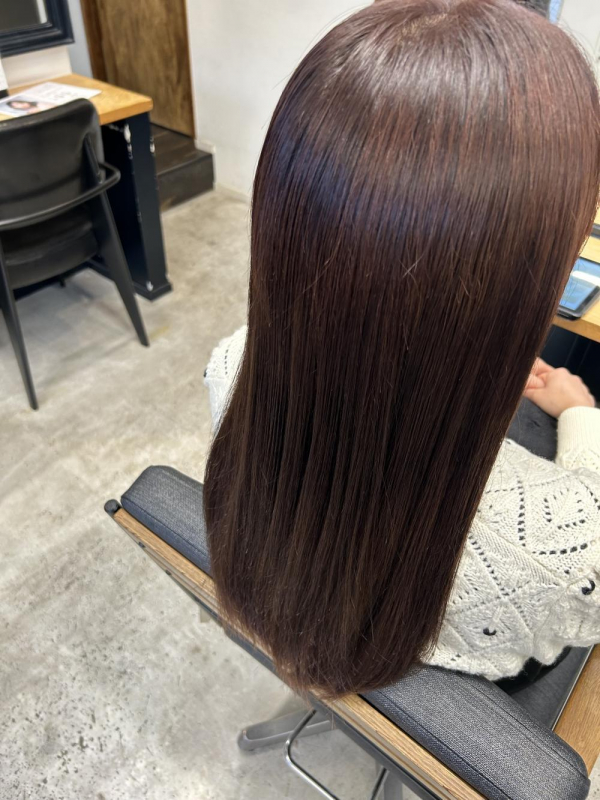 ピンクブラウンカラー