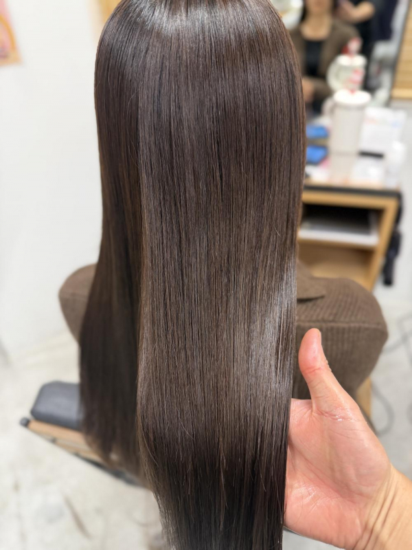 冬のツヤ髪ケア！髪質改善トリートメント