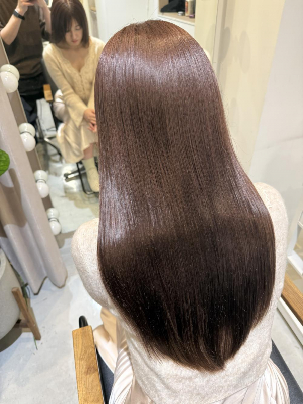 肌を綺麗に見せるカシスショコラ・ボルドー